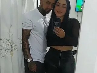 SEXXYLATINCOUPLE1